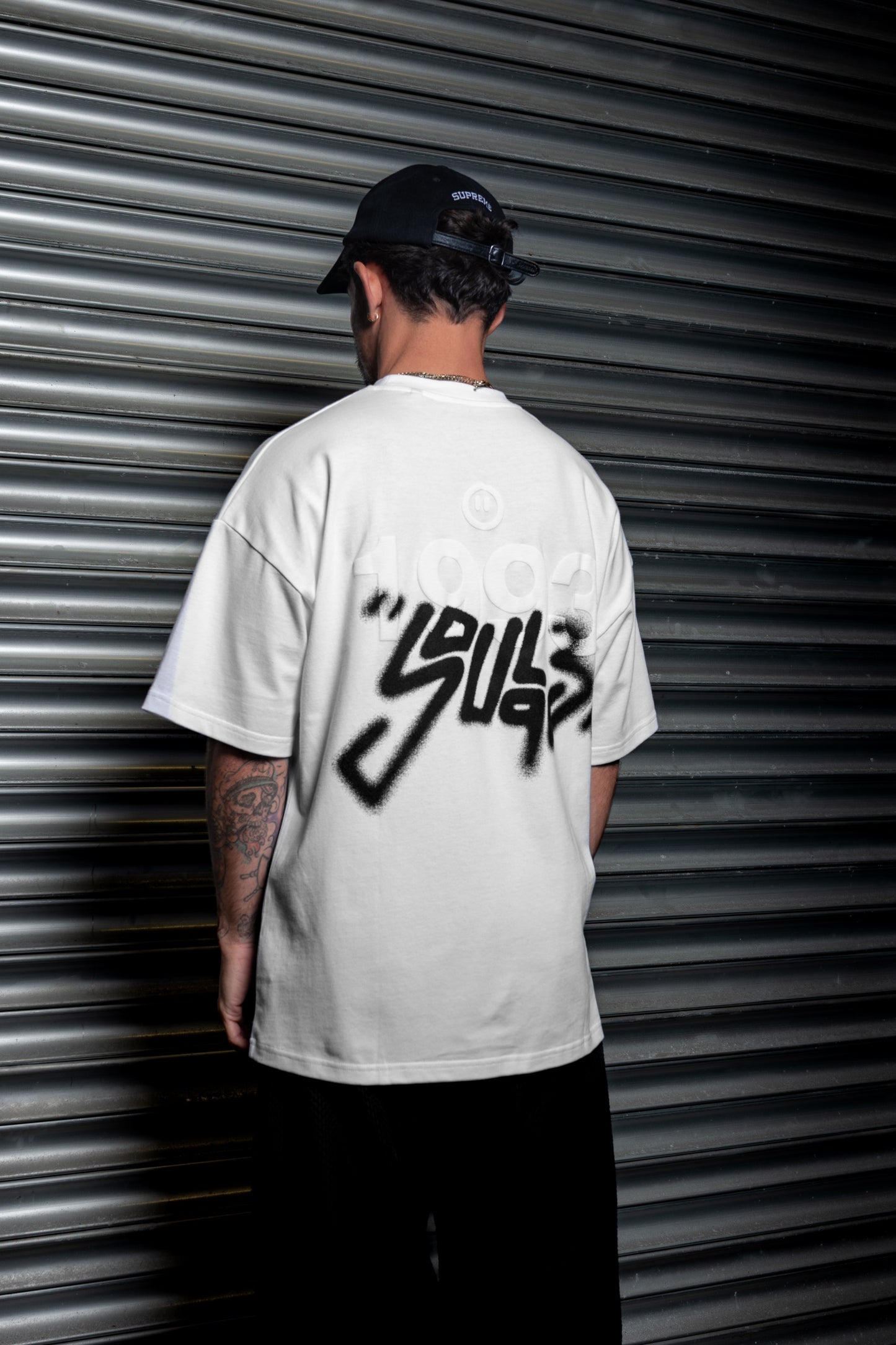 SPRAY TAG TEE